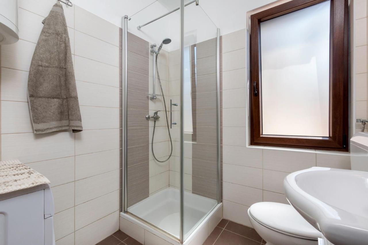Apartments Mandic Пула Екстериор снимка