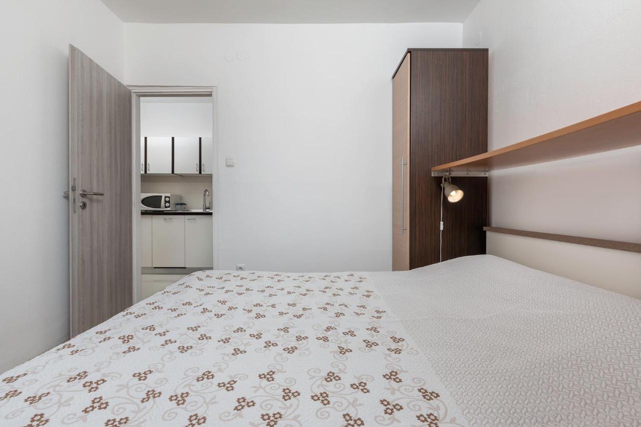 Apartments Mandic Пула Екстериор снимка