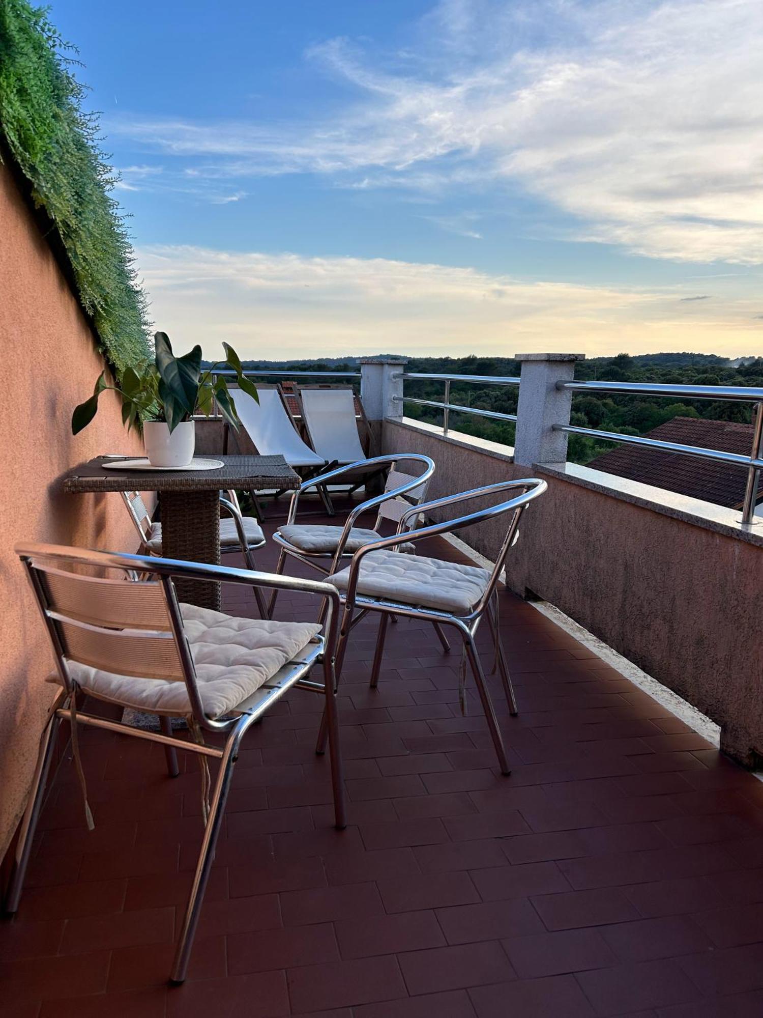 Apartments Mandic Пула Стая снимка